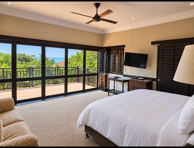 5 BEDROOM HOUSE FOR SALE IN ZIMBALI ESTATE